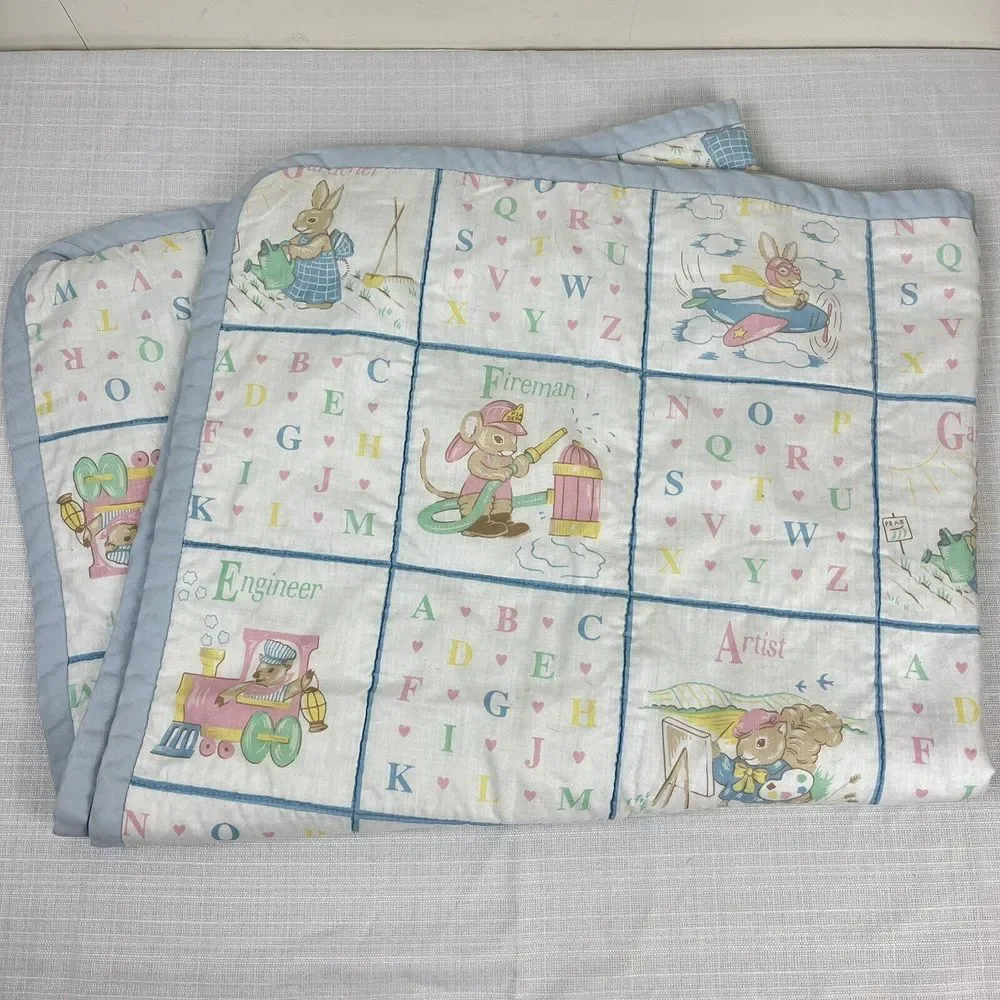 Vintage Baby Blanket Crib Quilt ABCs Animals Pastel Mouse Bunny Bear‎ 42x36