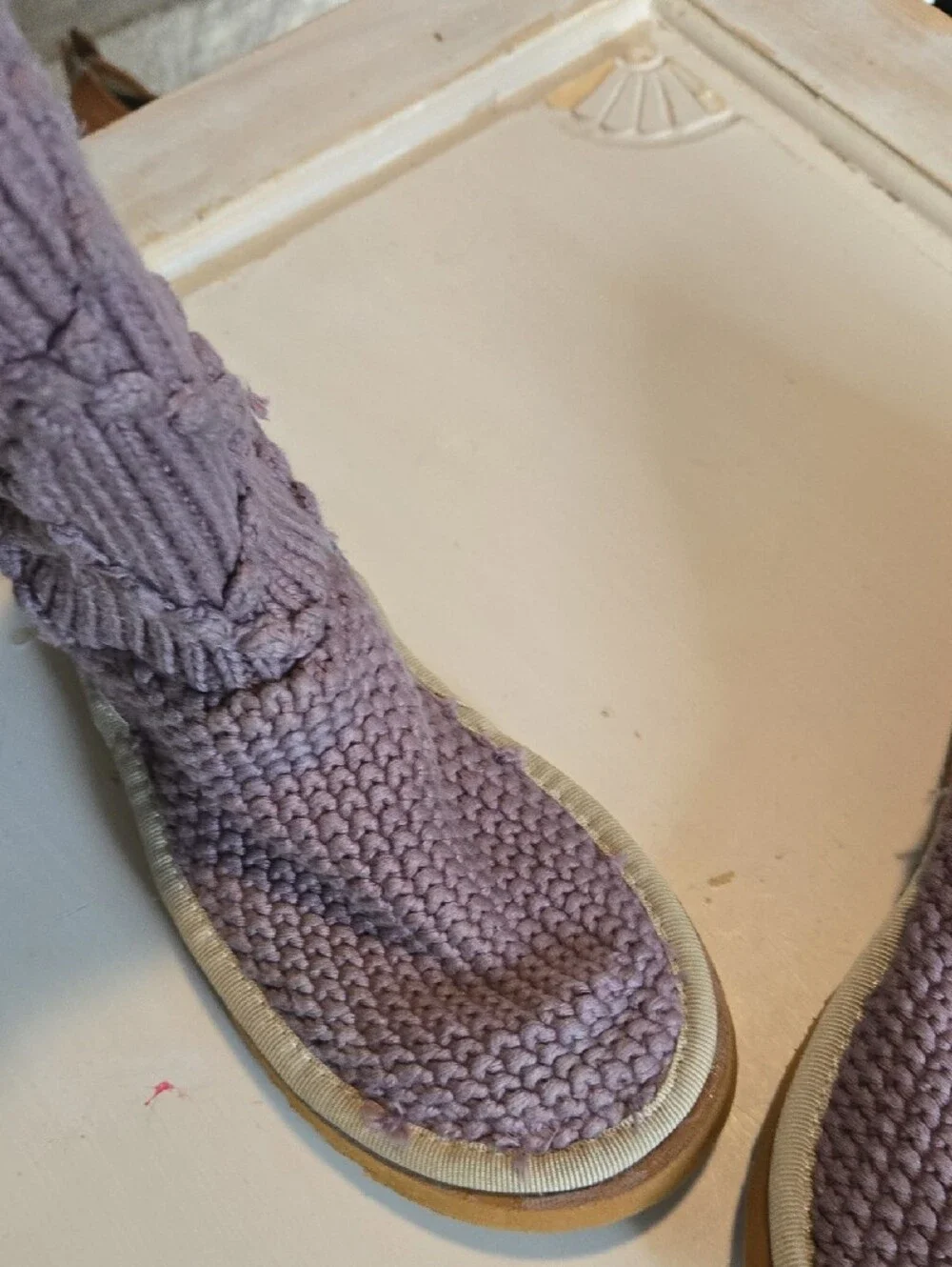 UGG cozy knit