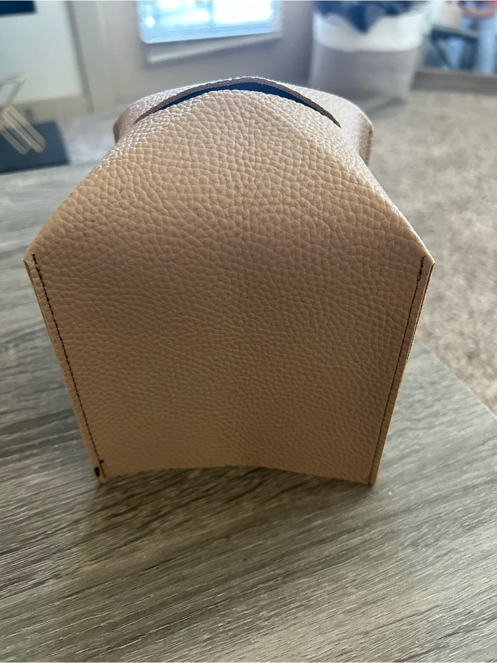 N/A tone neutral pebbled