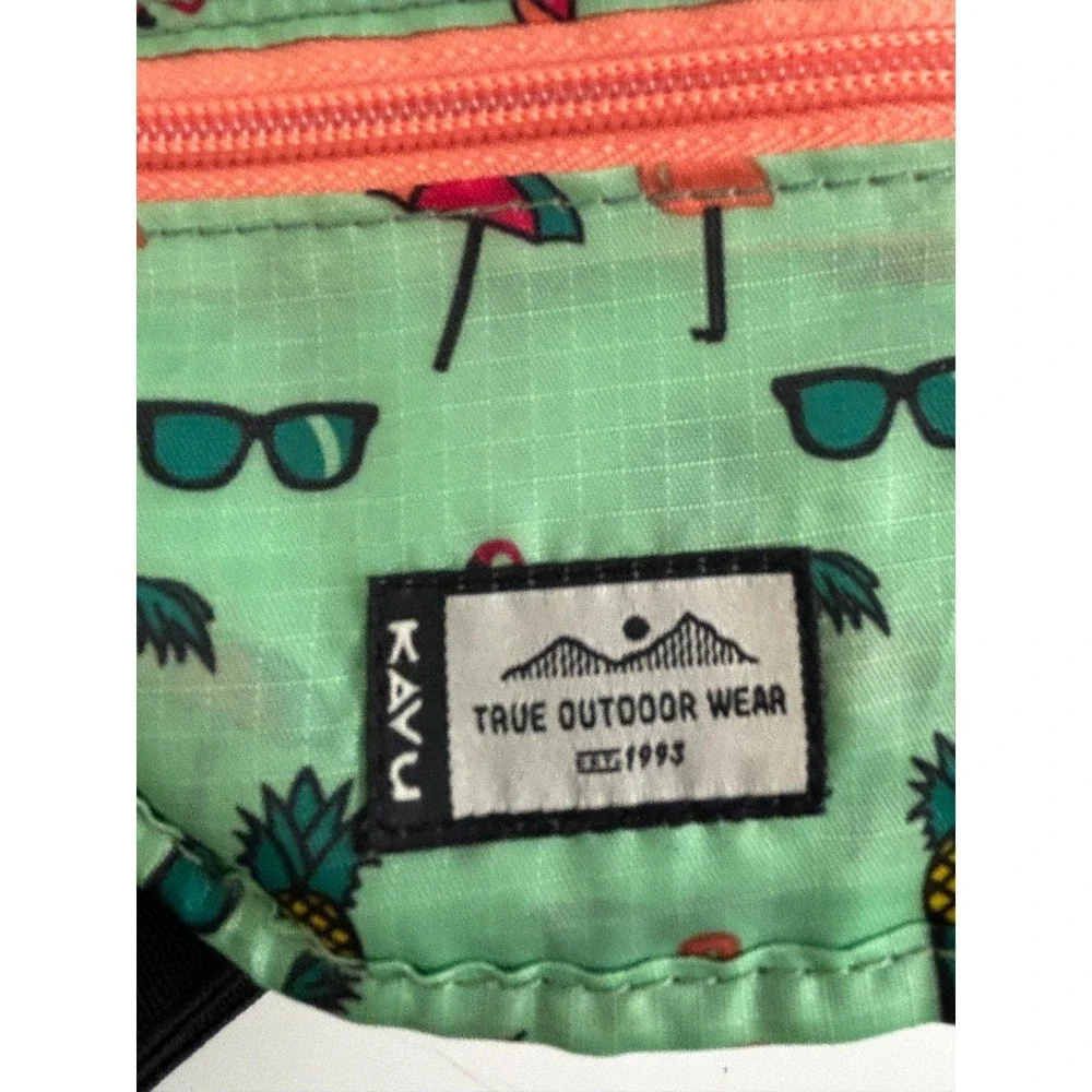 KAVU Hideaway Bag Fanny Lightweight Water Resistant Festival Travel Pineapple
