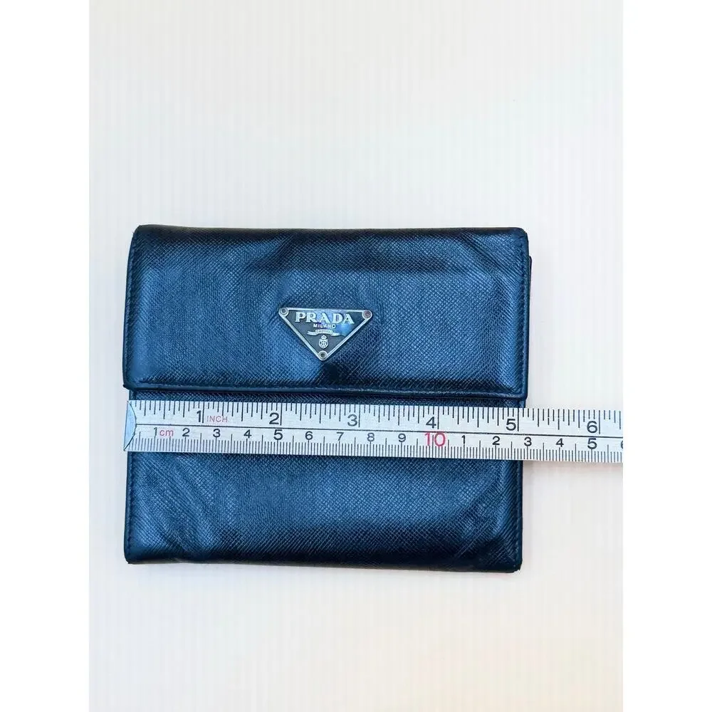 Prada preowned see