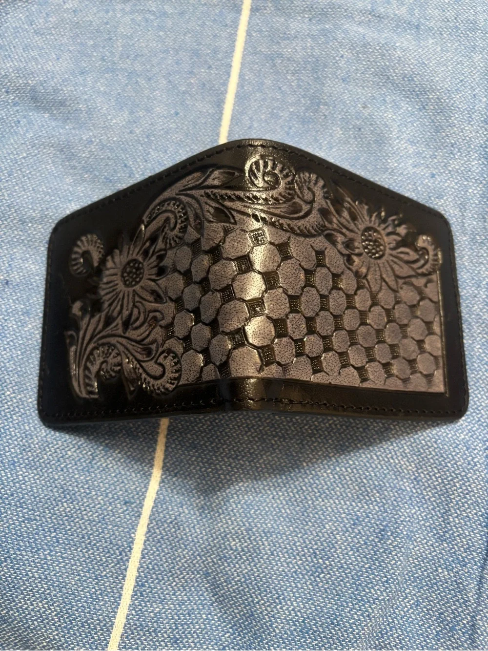 N/A stylish black