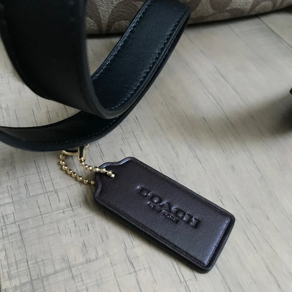 Coach elegant signature kleo