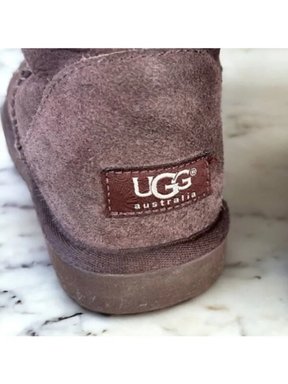 UGG Classic Short II Boots Size 6 Burnt Cedar Color