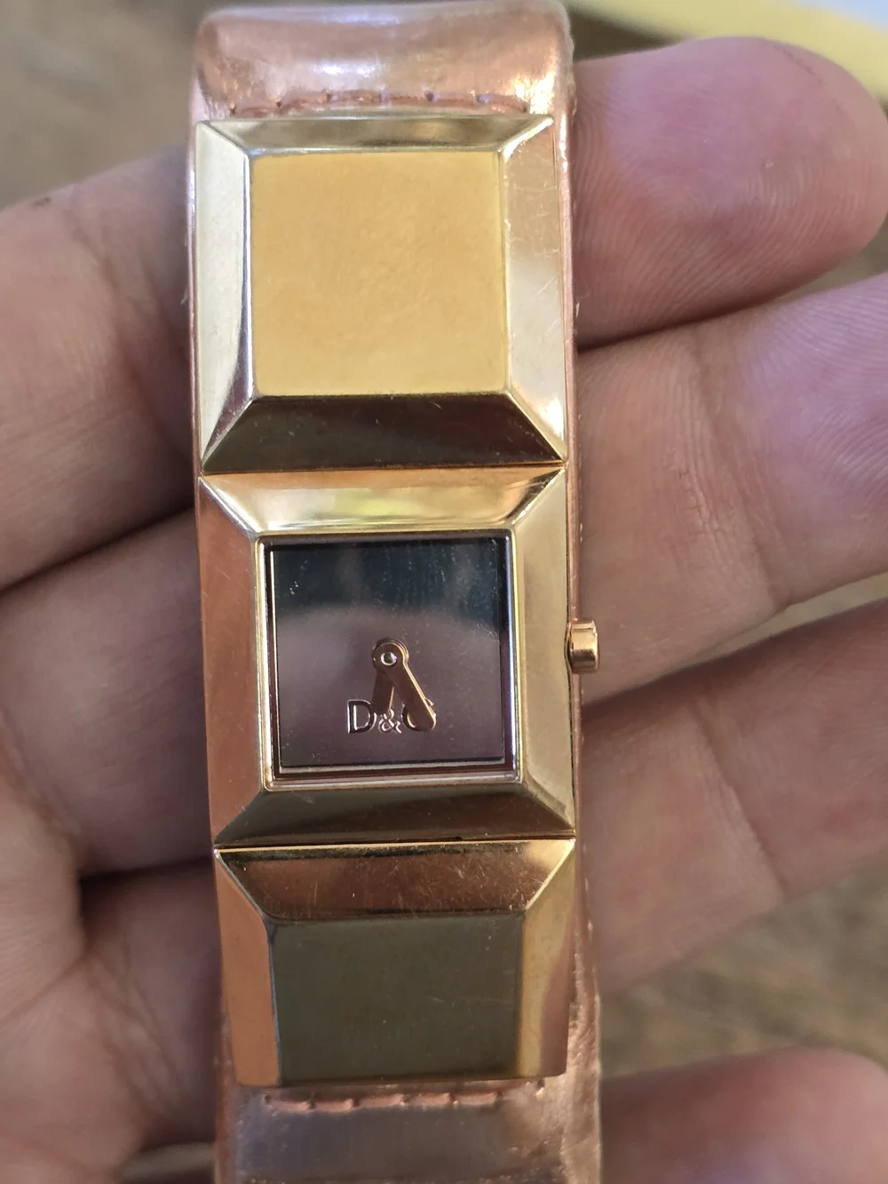 D&G bracelet style