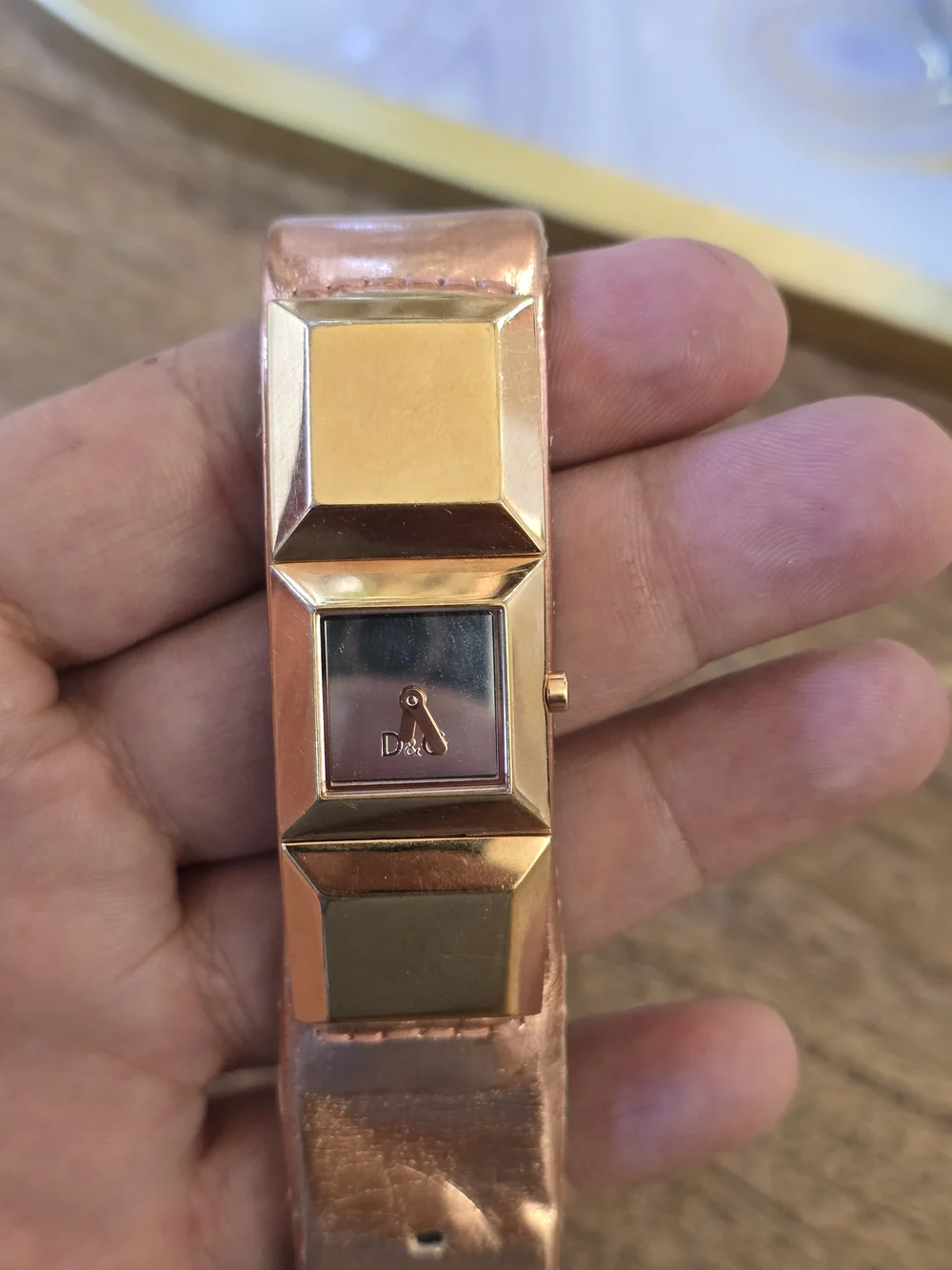 D&G bracelet style
