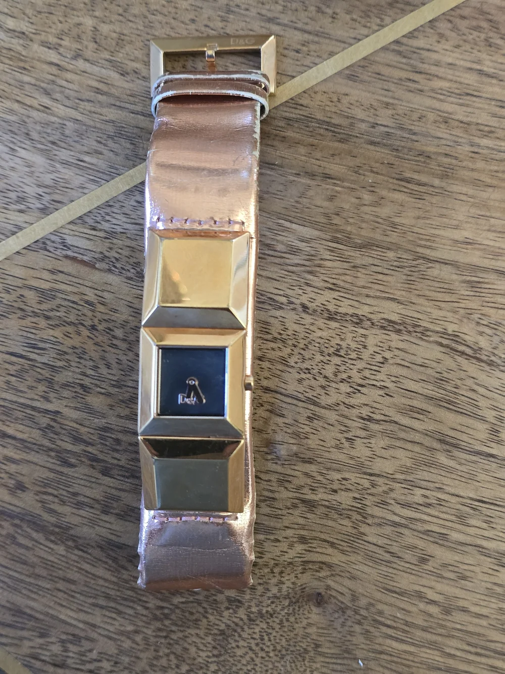 D&G bracelet style