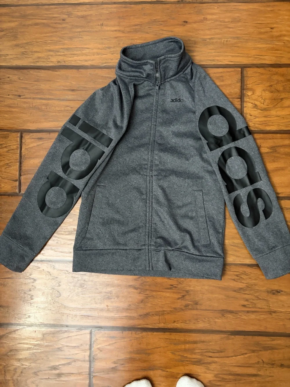 adidas smooth logo gray
