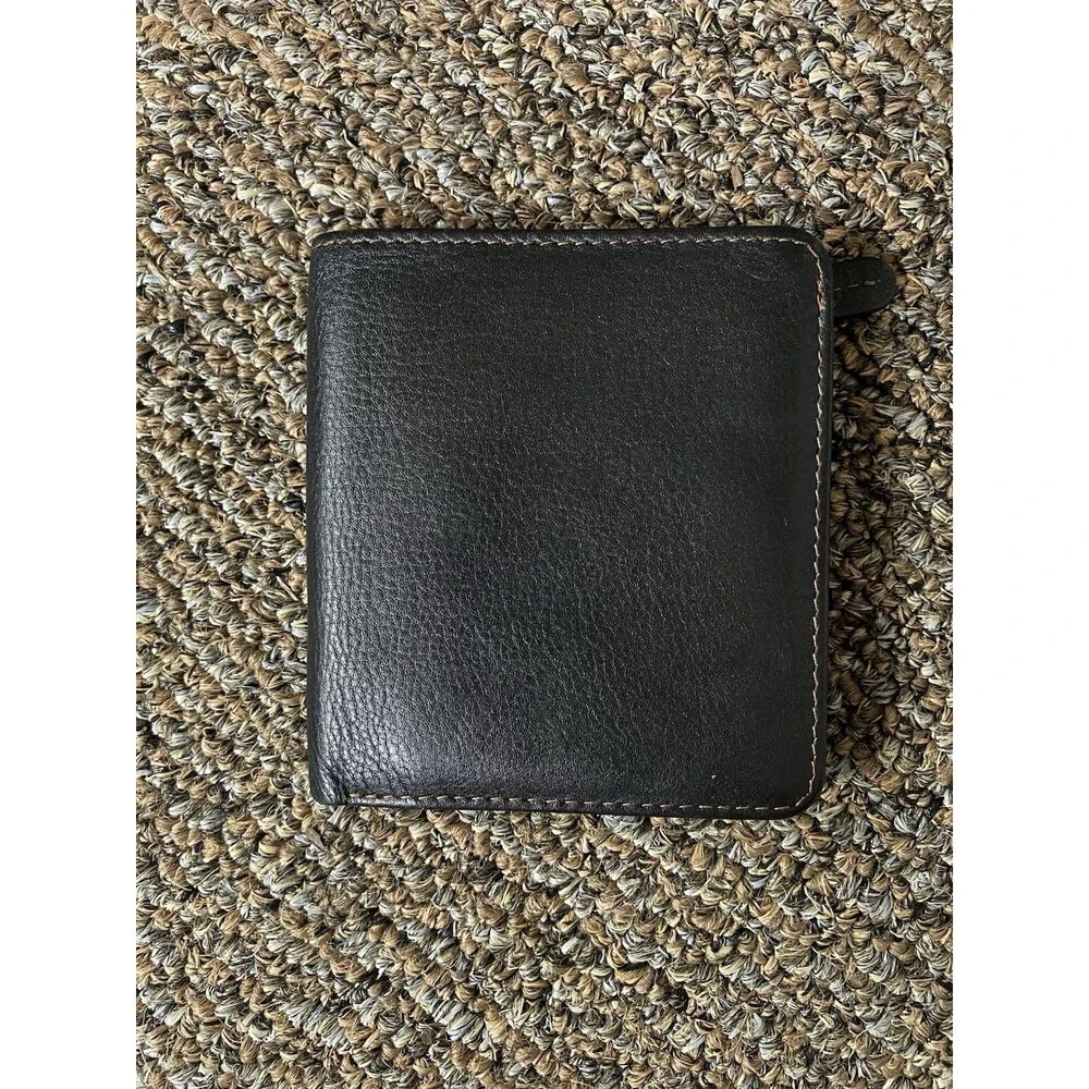 Genuine Leather RFID Black/Brown Wallet – Secure & Stylish