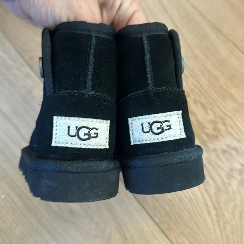 UGG ugg® jona