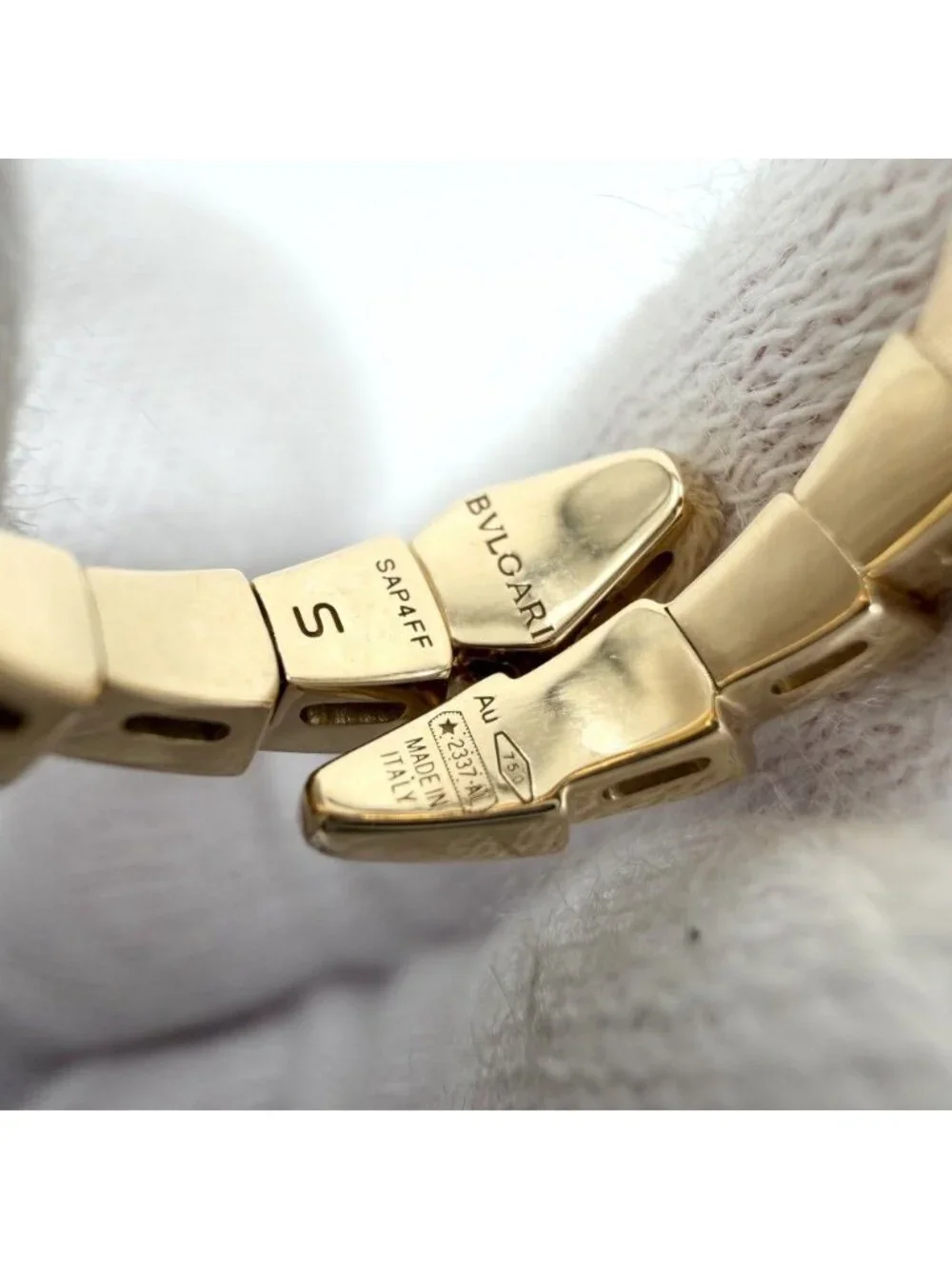 BVLGARI name ring