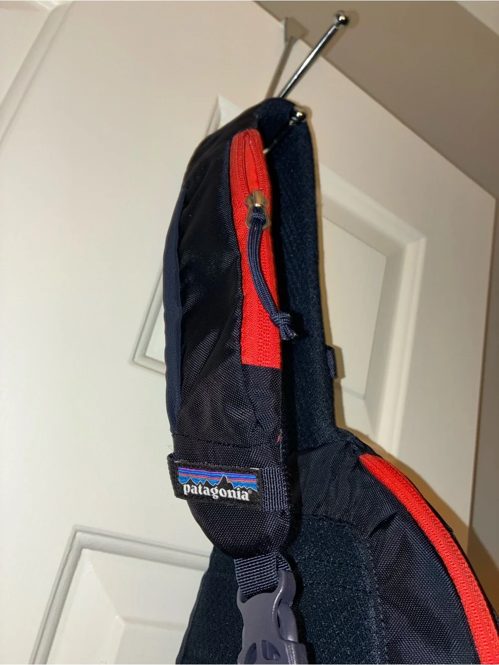 Patagonia sleek sling