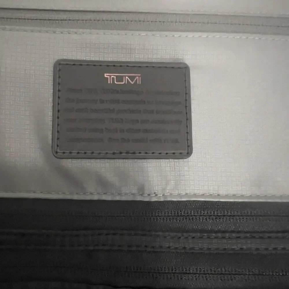 Tumi nwot alpha