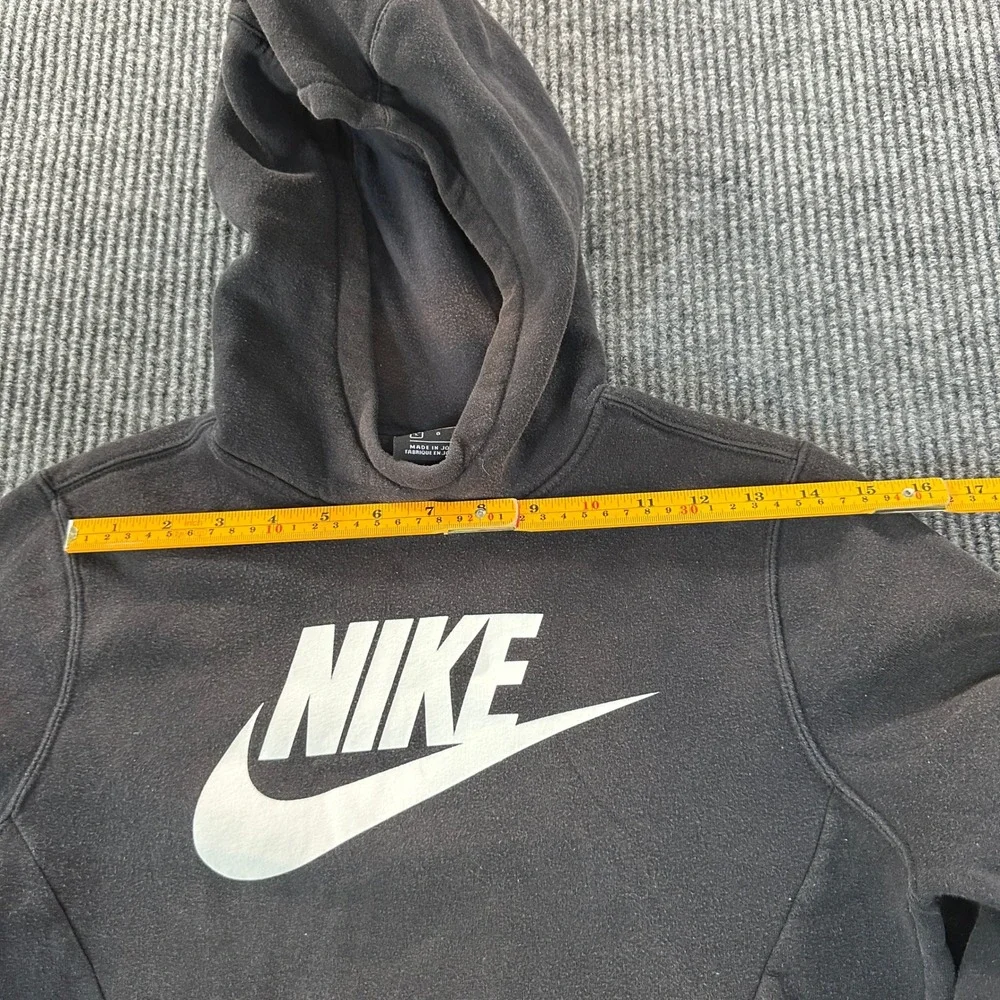 Nike stay comfortable