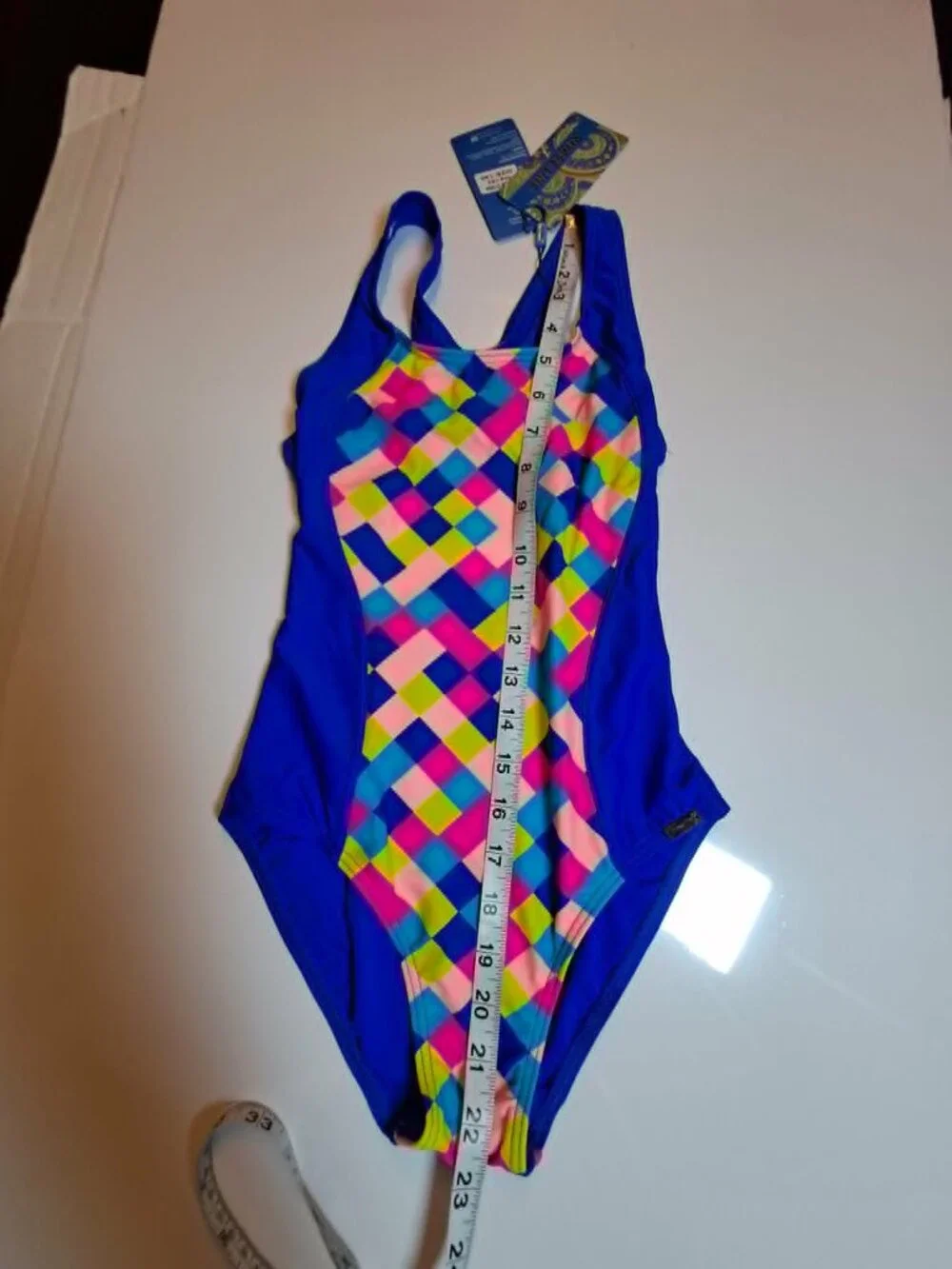 Rivage Line bright colorful