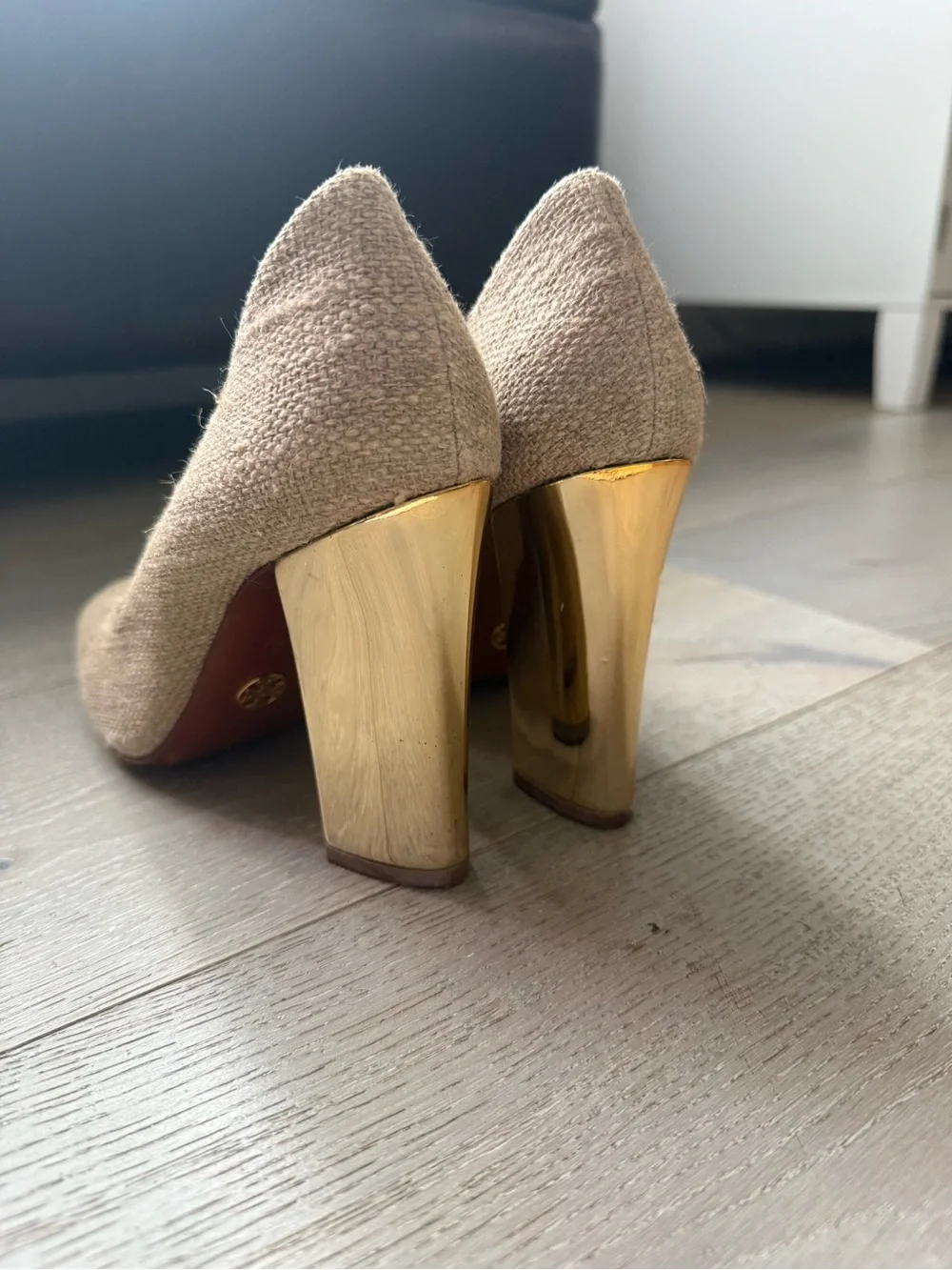 Tory Burch elegant tory