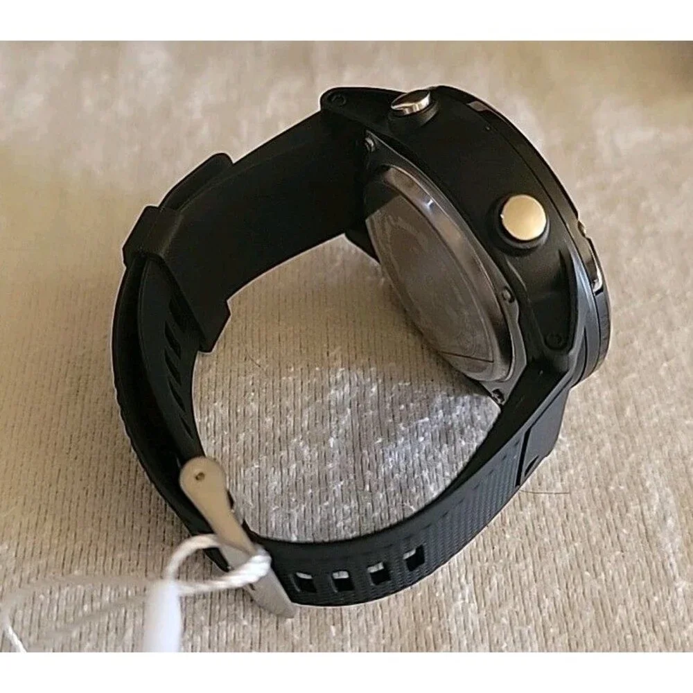 Activa x Invicta activa voyager