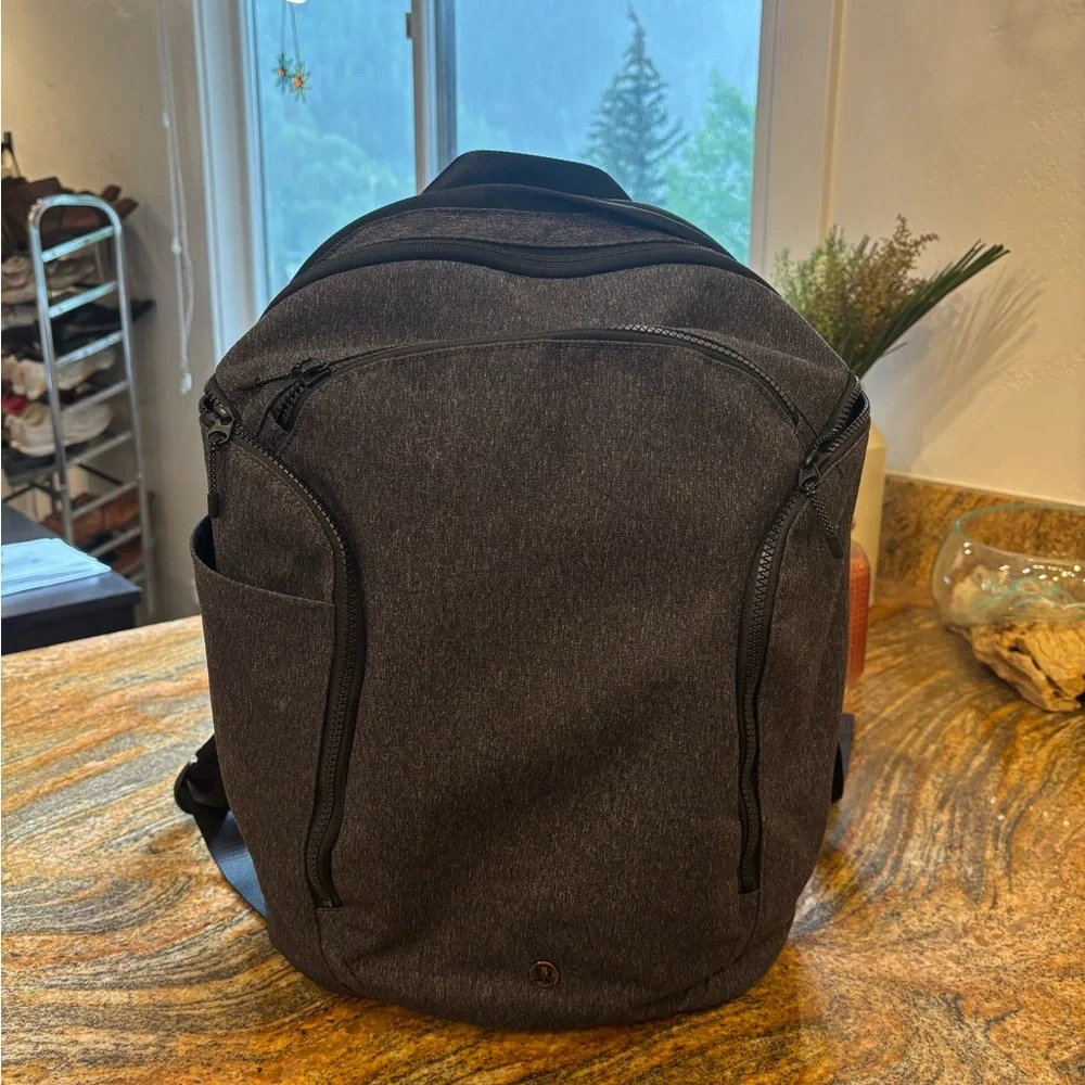 lululemon athletica sleek versatile