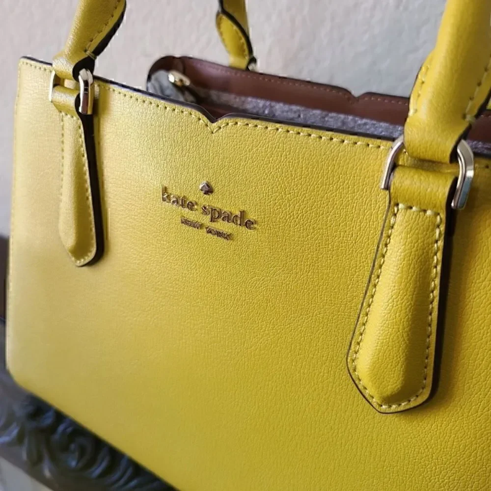 kate spade sooo many