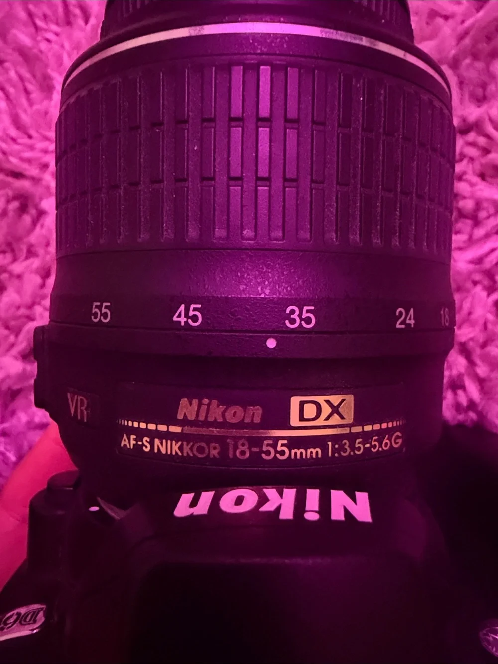 Nikon compact dslr