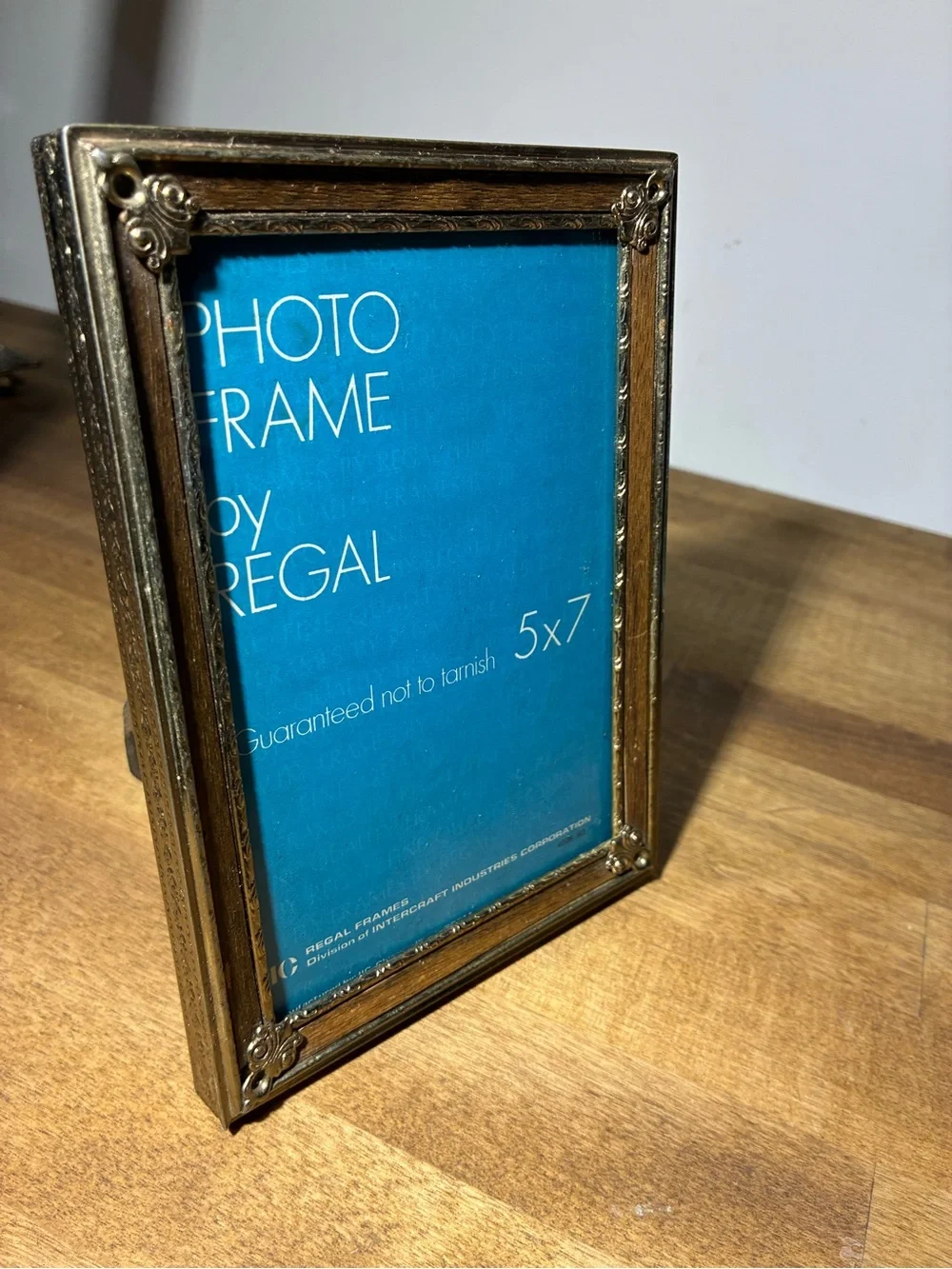 Regal Frames vintage regal