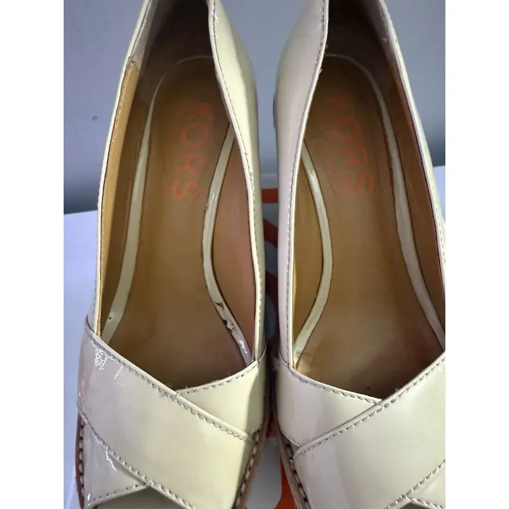 Michael Kors product pair