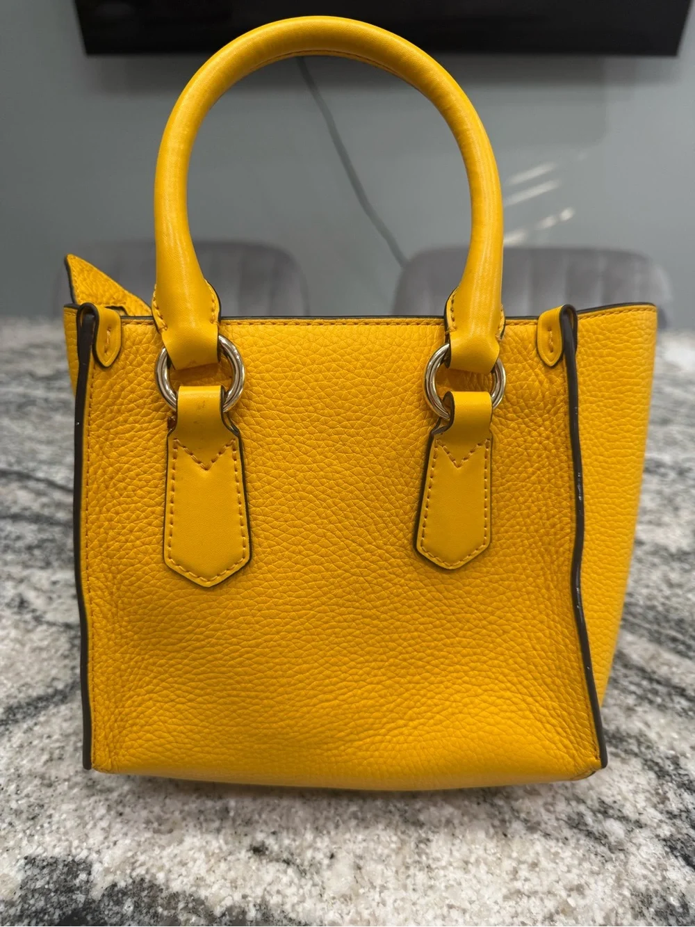 Michael Kors compact michael