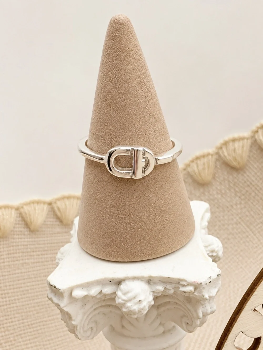 N/A this elegant