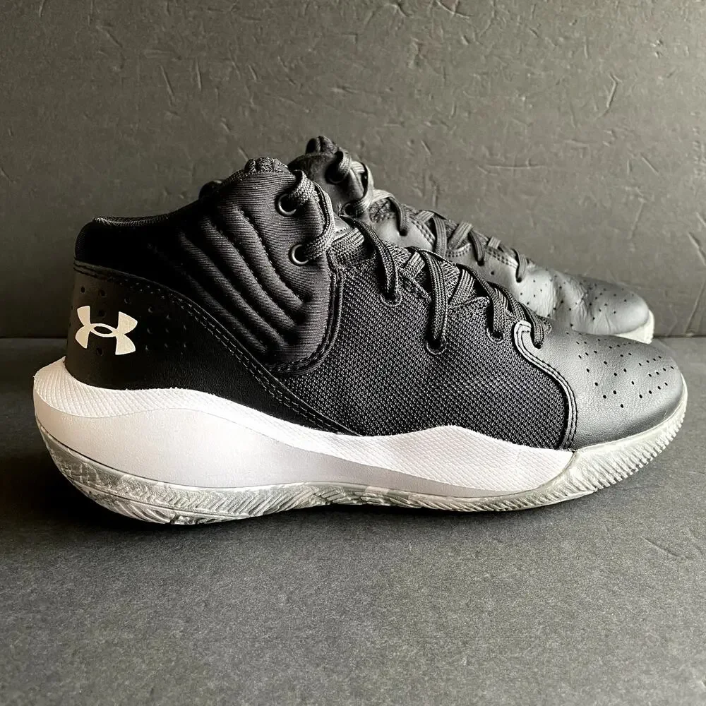 Under Armour grey day