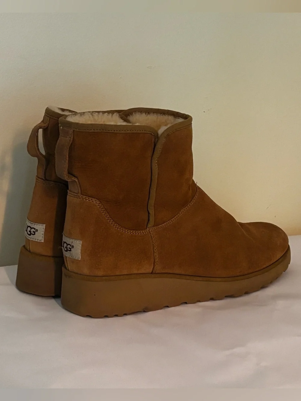 UGG Kristin Classic Slim mini wedge boots chesnut size 10