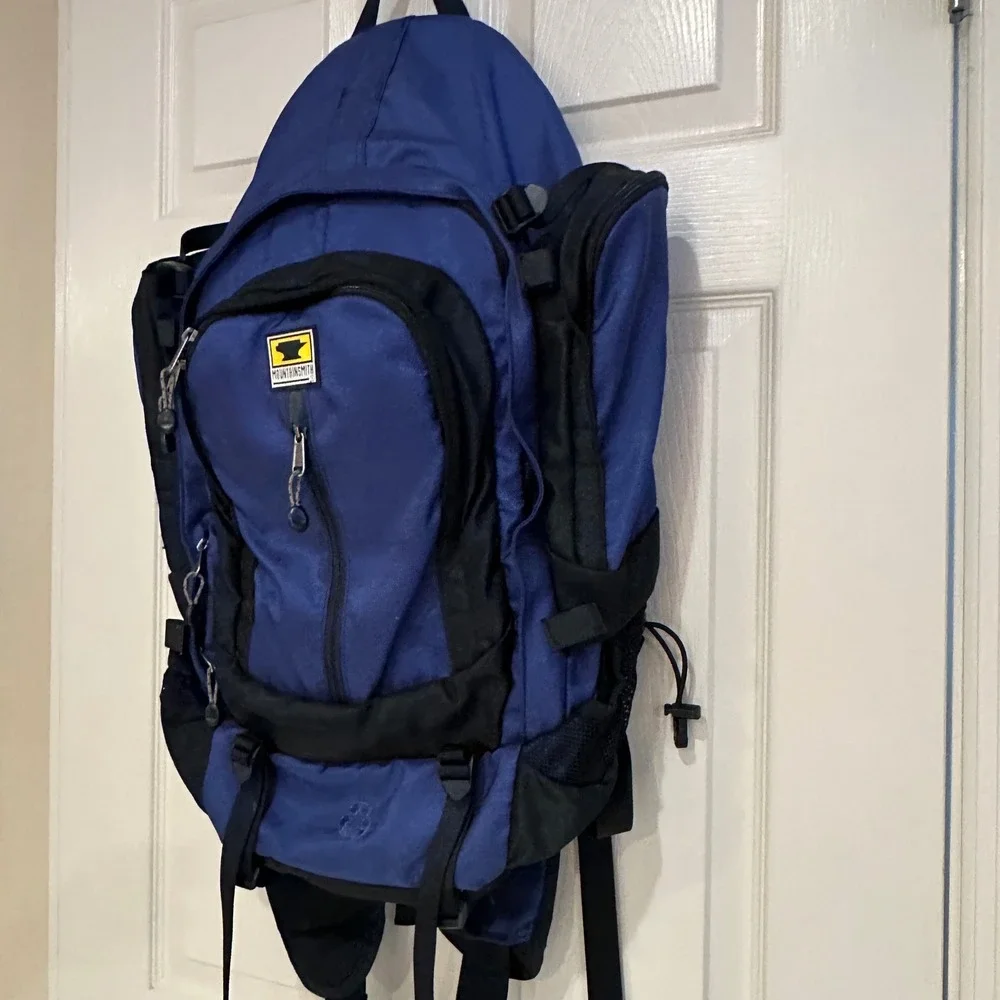 Mountainsmith Hiking Backpack Blue Black Outdoor Daypack Travel Bag
