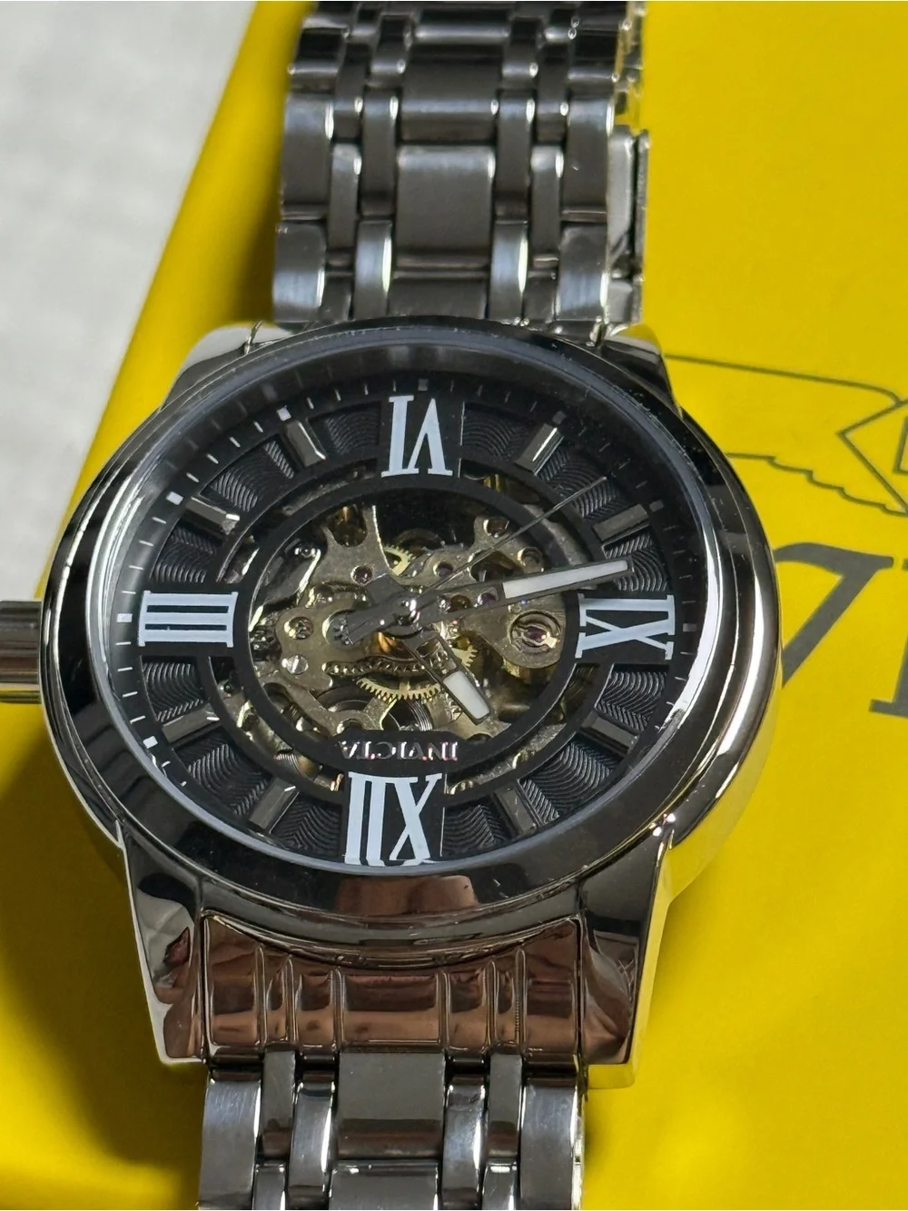 Invicta polished silver