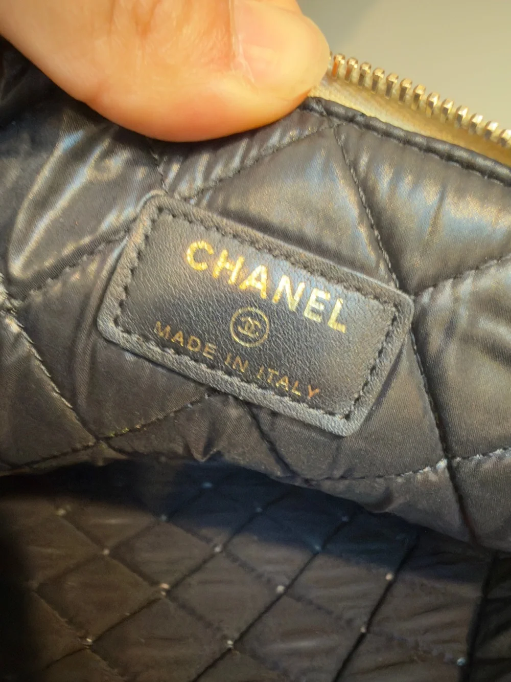 CHANEL very hologram