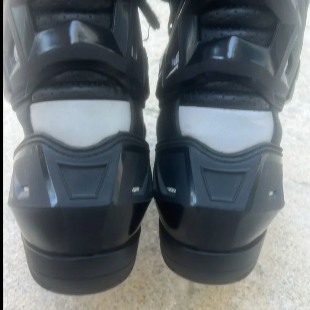 Noru preowned boots