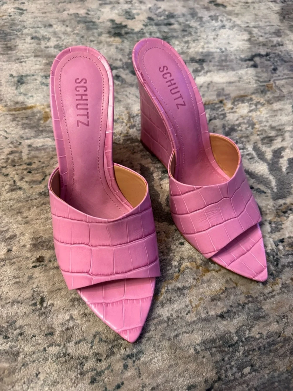 SCHUTZ chic quilted