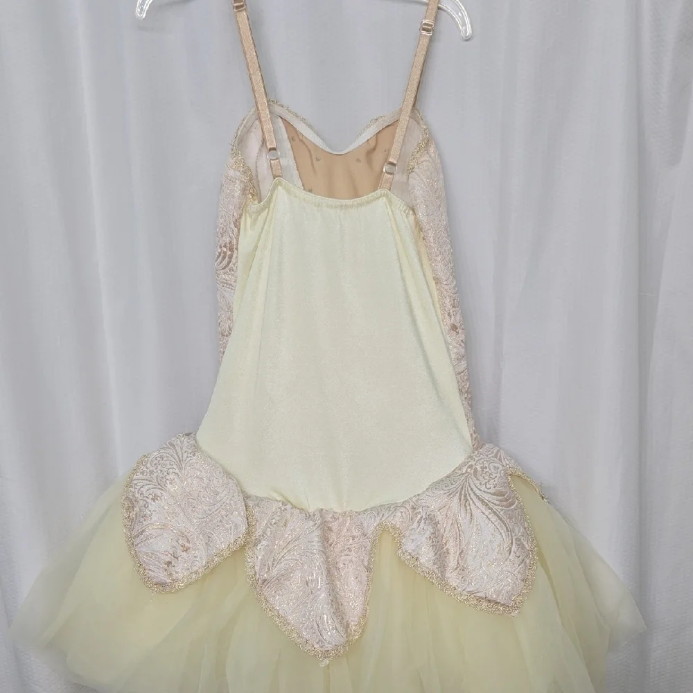 Costume Gallery as skirt