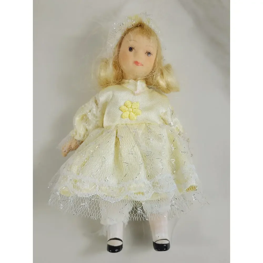 Victorian Mini Doll victorian mini