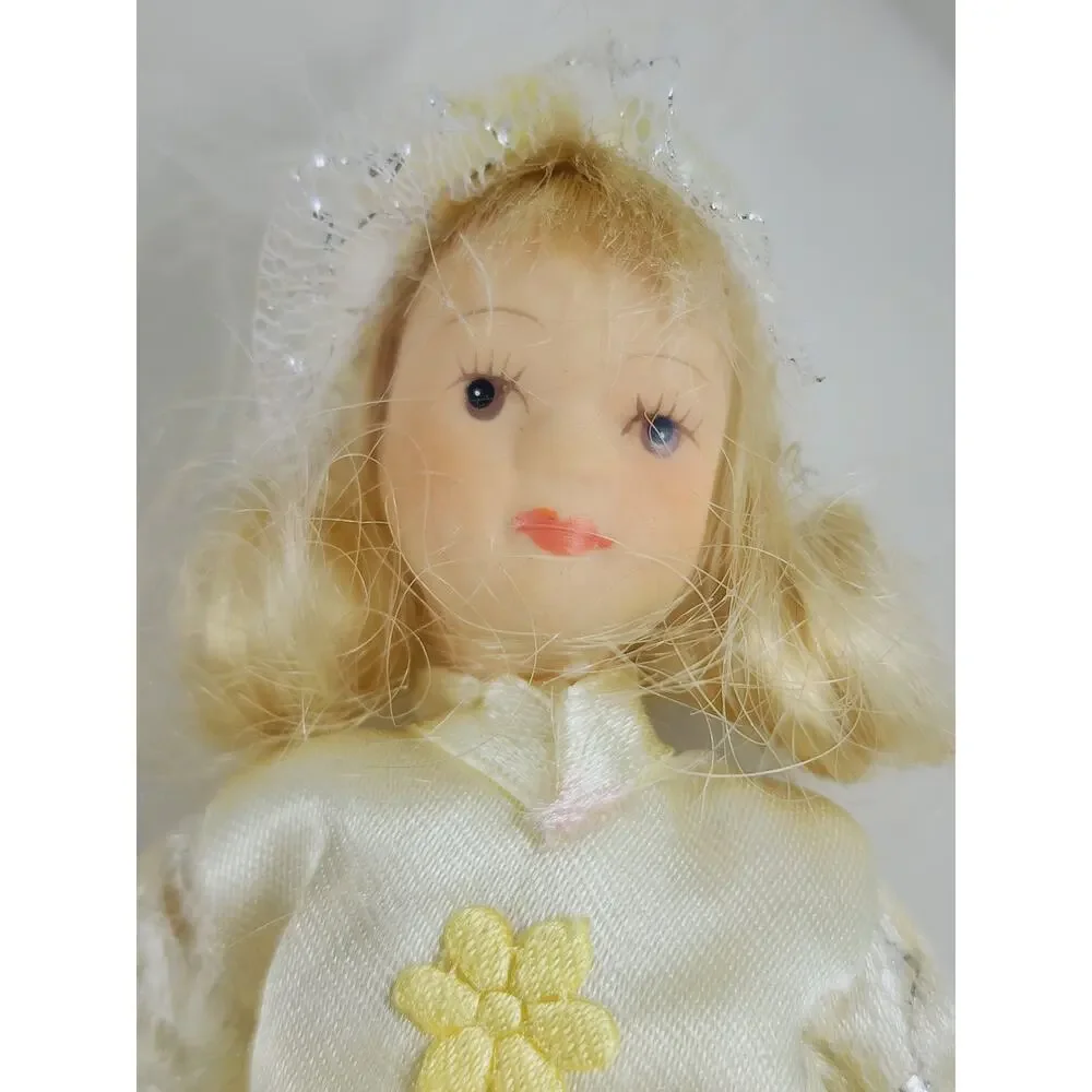 Victorian Mini Doll victorian mini