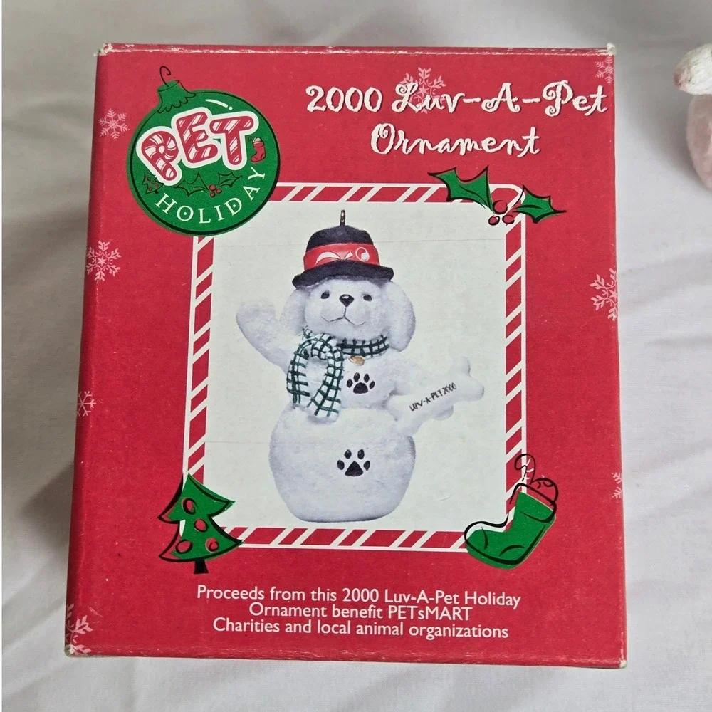 Pet Holiday euc edge