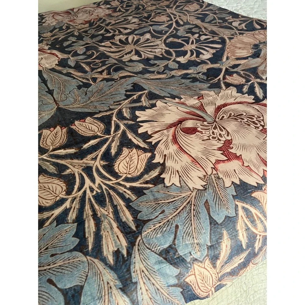 William Morris sophisticated versatile design