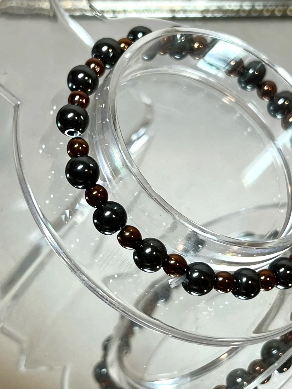 N/A sleek hematite