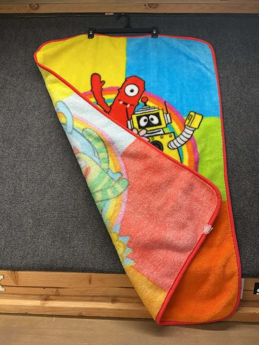 Yo Gabba Gabba fleece pre measures