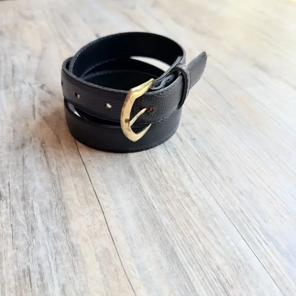 unknown vintage black