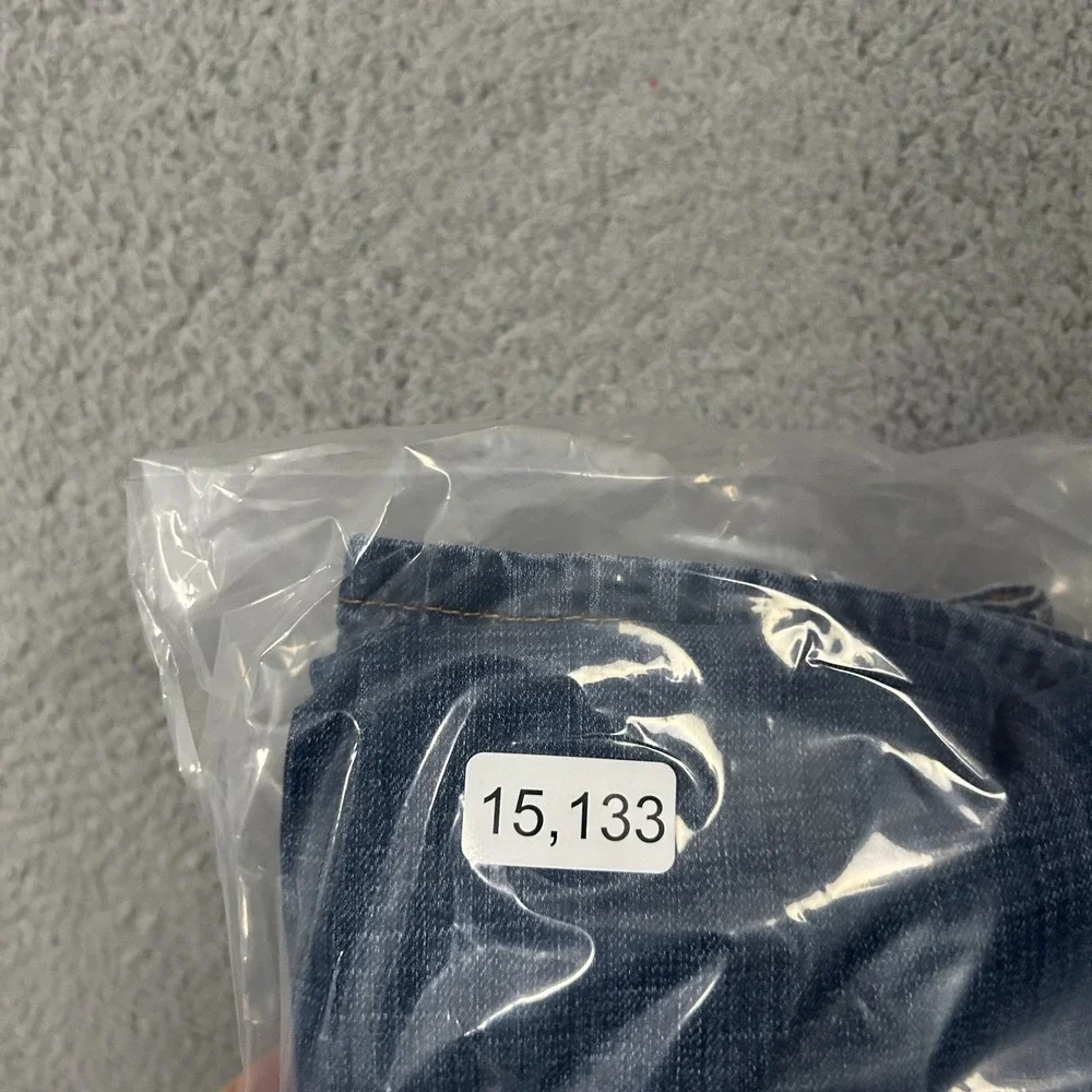 Levis zoe warehouse
