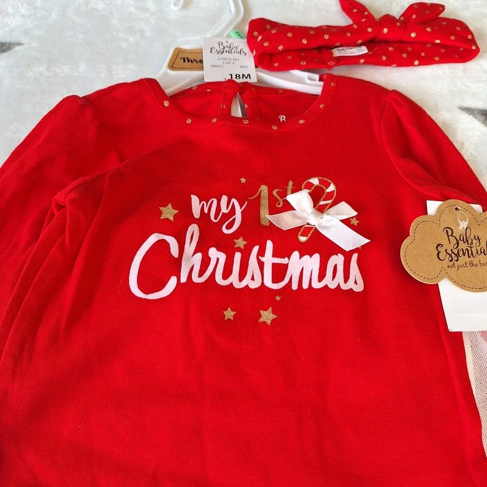 Baby Essentials 1st christmas