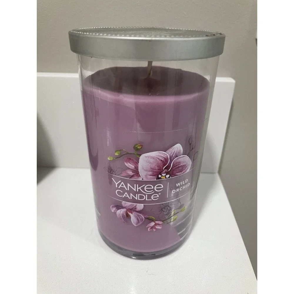 Yankee Candle Pillar Wild Orchard , Purple - Medium 14.25 oz‎ New