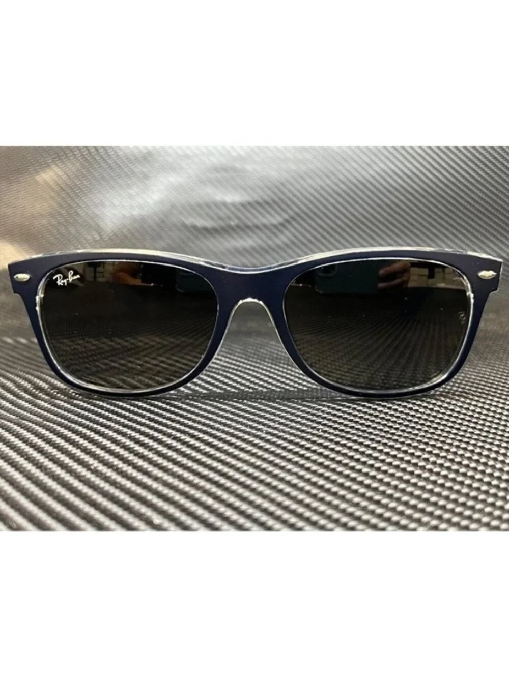 Ray-Ban new tags