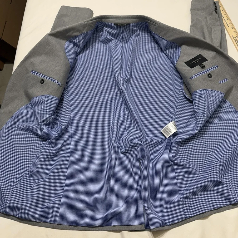 Banana Republic *small stain