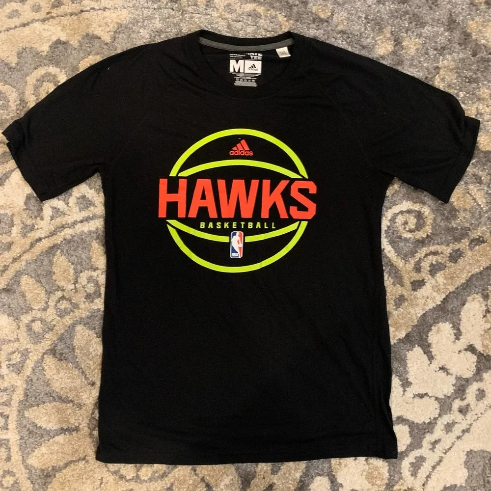 adidas •~this item