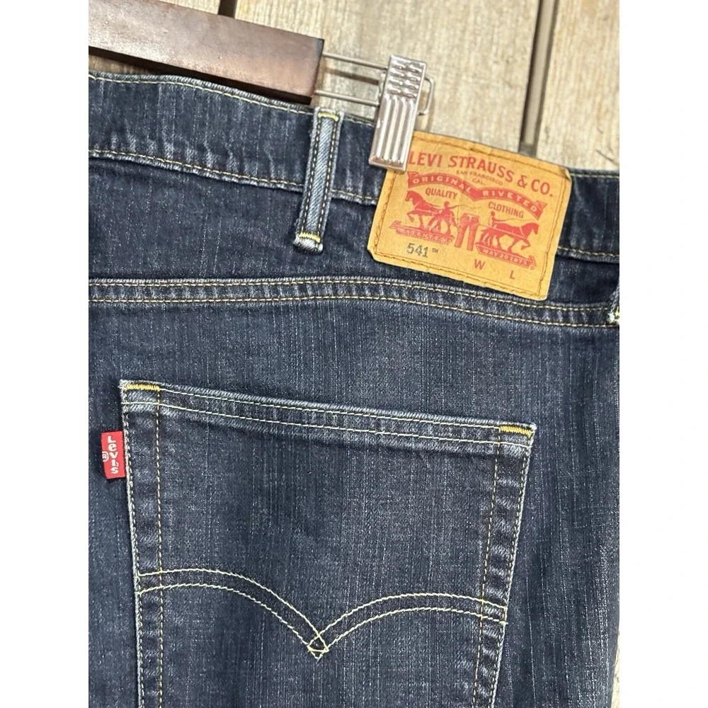 Levis levi 541